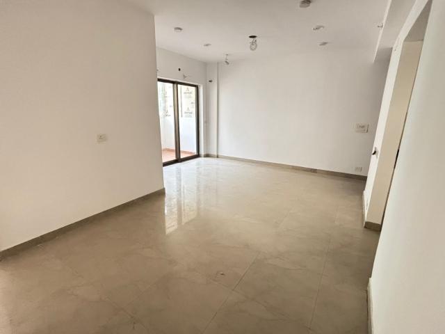 Resale | 2 BHK 1000 Sq.Ft. Apartment in Gulmohur Garden