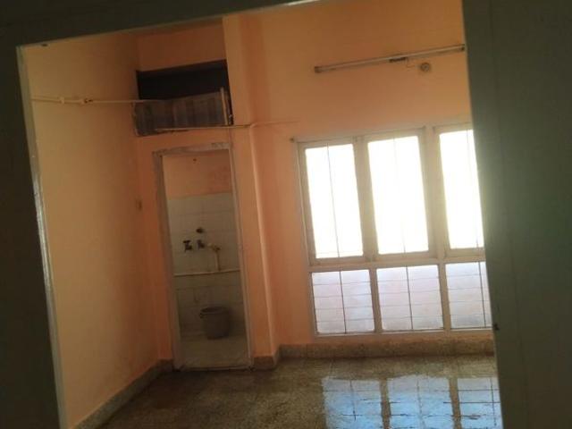 Resale | 2 BHK 1000 Sq.Ft. Apartment in EGK Enclave