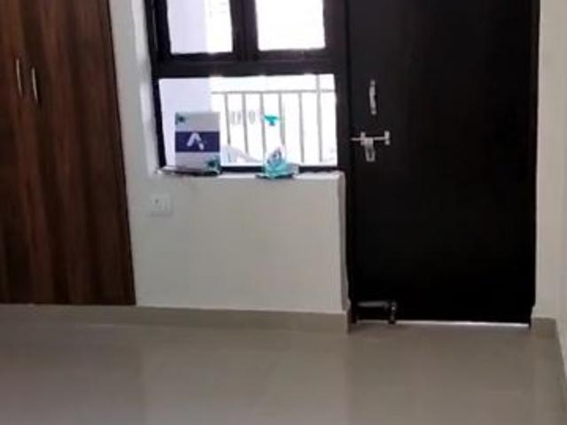 Resale | 2 BHK 1000 Sq.Ft. Apartment in KLJ Platinum Heights