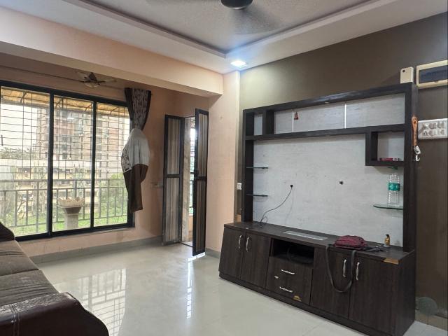 Resale | 2 BHK 1000 Sq.Ft. Apartment in Hari Vijay Lawns
