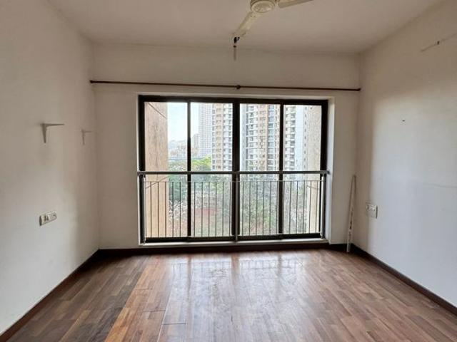 Resale | 2 BHK 1000 Sq.Ft. Apartment in Lodha Splendora Phase II