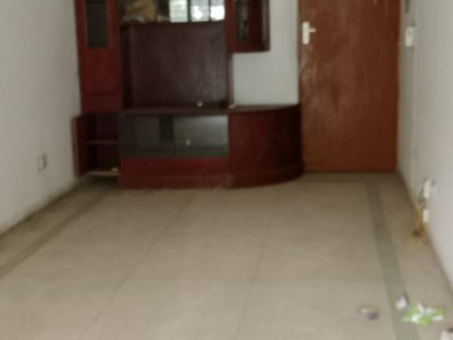 Resale | 2 BHK 1000 Sq.Ft. Apartment in Mayank Apartment