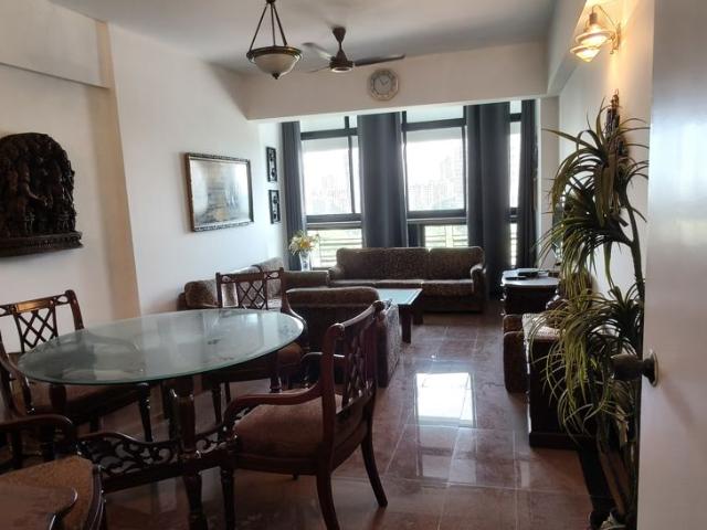 Resale | 2 BHK 1000 Sq.Ft. Apartment in Magnum Tower CHS