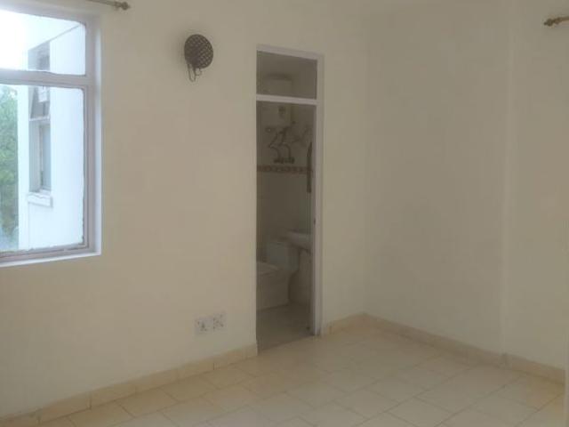 Resale | 2 BHK + 1000 Sq.Ft. Apartment in Maple Heights