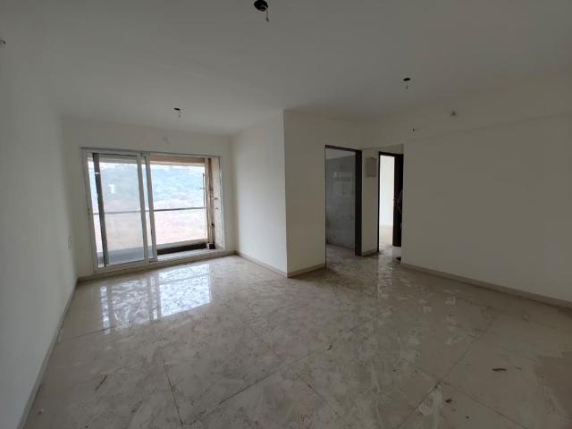 Resale | 2 BHK 1000 Sq.Ft. Apartment in Nerul Sector 19