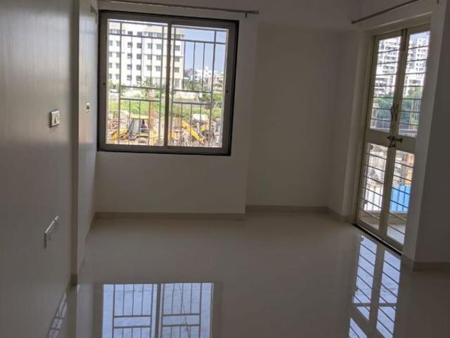 Resale | 2 BHK 1000 Sq.Ft. Apartment in NG Rathi Palm Nest