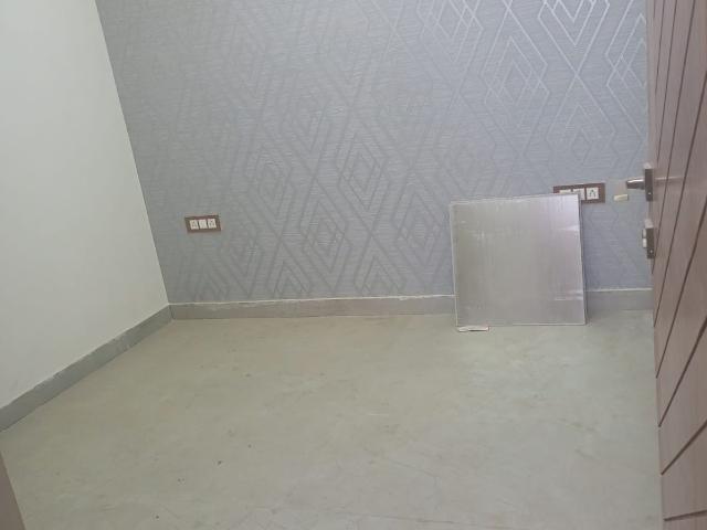 Resale | 2 BHK 1000 Sq.Ft. Apartment in Nirmala Royal Residencies