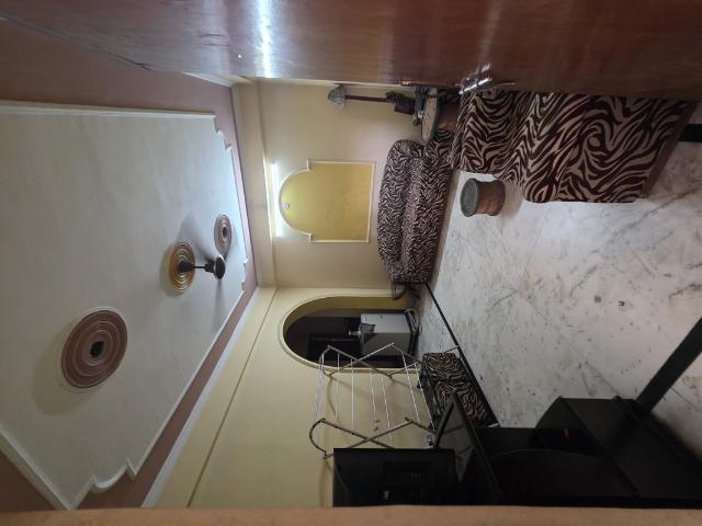 Resale | 2 BHK + 1000 Sq.Ft. Apartment in Shalimar Apartments Shalimar Garden