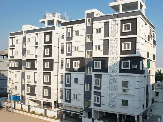 Resale | 2 BHK 1000 Sq.Ft. Apartment in Patancheru