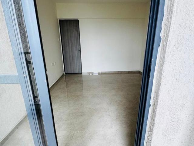 Resale | 2 BHK 1000 Sq.Ft. Apartment in Pimple Saudagar