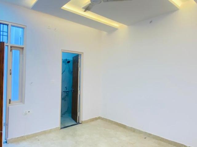 Resale | 2 BHK 1005 Sq.Ft. Villa in VJ DH 3