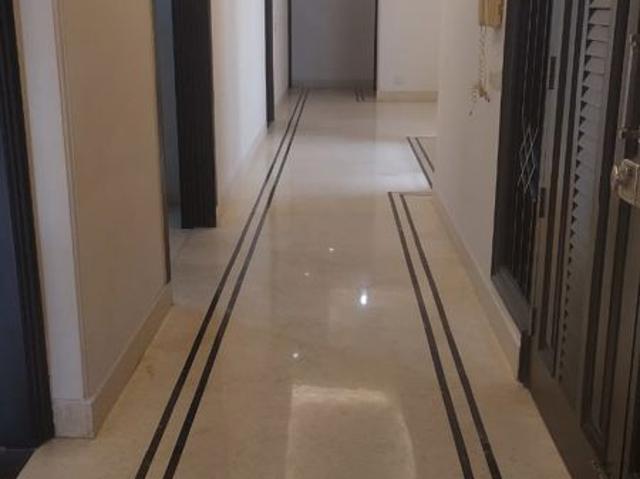 Resale | 2 BHK 100 Sq.Yd. Apartment in Lajpat Nagar II
