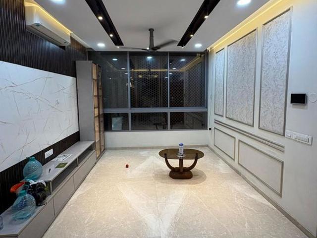Resale | 2 BHK 1014 Sq.Ft. Apartment in Piramal Vaikunth