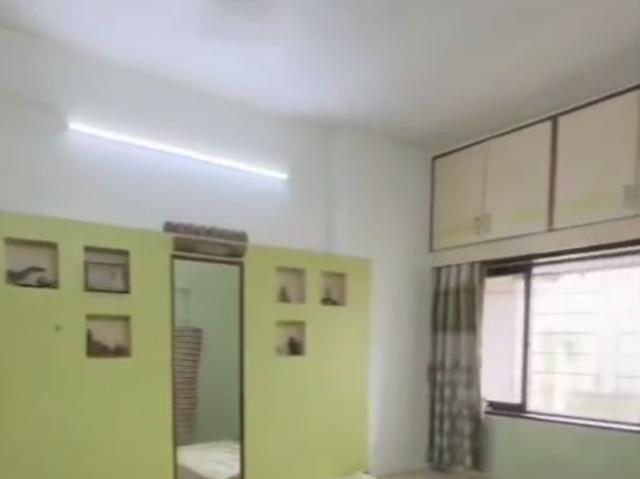Resale | 2 BHK 1020 Sq.Ft. Apartment in Eden Woods complex