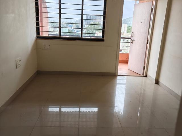 Resale | 2 BHK 1020 Sq.Ft. Apartment in The Construction West End Village
