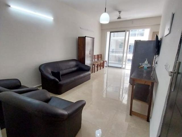 Resale | 2 BHK + 1022 Sq.Ft. Apartment in Signature Global Park 4 and 5