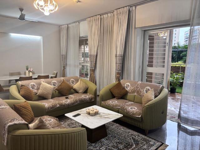 Resale | 2 BHK 1025 Sq.Ft. Apartment in Baner