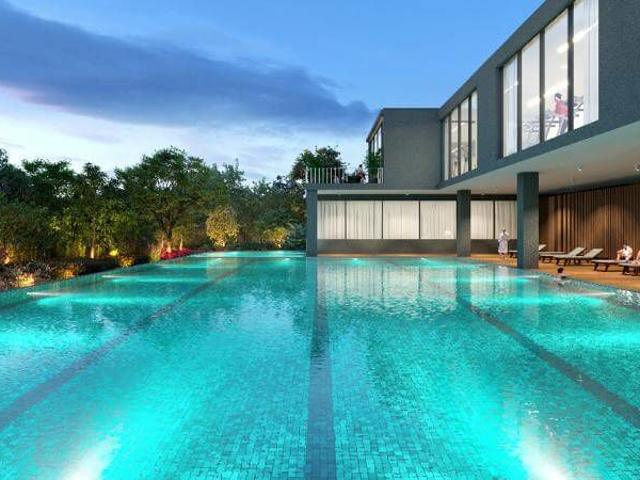 Resale | 2 BHK 1025 Sq.Ft. Apartment in Godrej Splendour