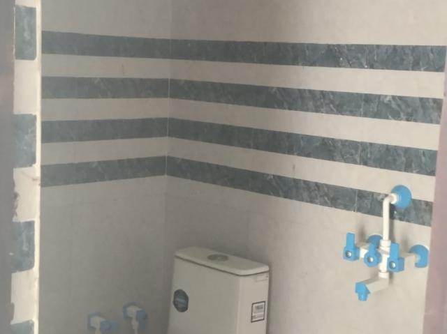 Resale | 2 BHK 1140 Sq.Ft. Apartment in Sunshine Apartments Sector 73