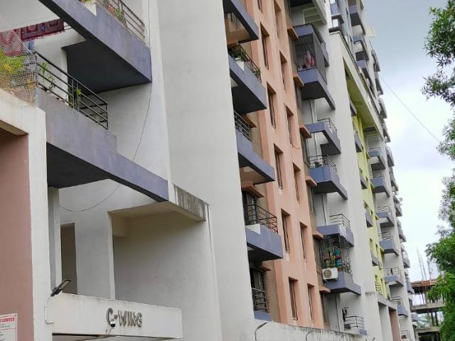 Resale | 2 BHK 1140 Sq.Ft. Apartment in RK Lifespace CHS