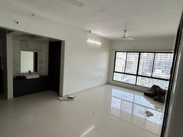 Resale | 2 BHK 1150 Sq.Ft. Apartment in Goel Ganga Florentina