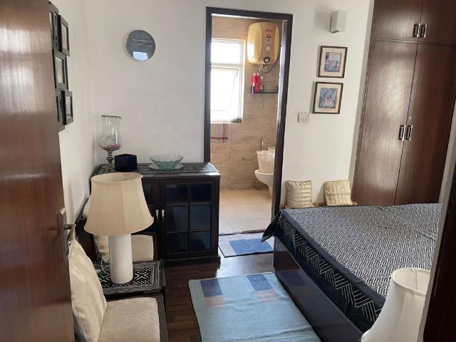 Resale | 2 BHK 1150 Sq.Ft. Apartment in DLF Regency Park I