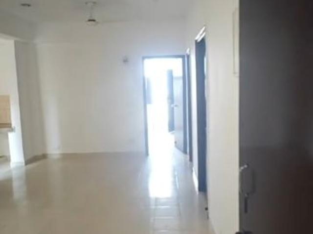 Resale | 2 BHK 1150 Sq.Ft. Apartment in Emenox Brave Hearts
