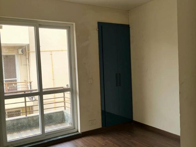 Resale | 2 BHK + 1150 Sq.Ft. Apartment in Faridabad Central