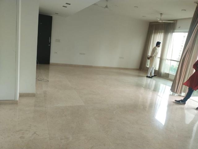 Resale | 2 BHK 1150 Sq.Ft. Apartment in Hiranandani Avalon