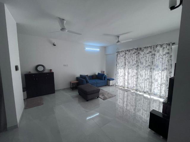 Resale | 2 BHK 1150 Sq.Ft. Apartment in Oxy Beaumonde