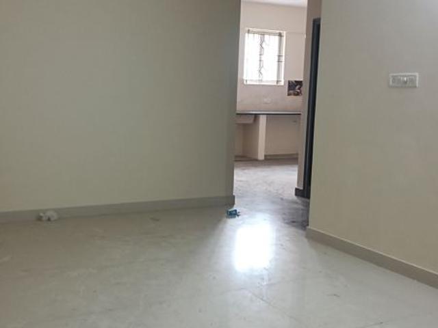 Resale | 2 BHK 1150 Sq.Ft. Apartment in Varun Lotus