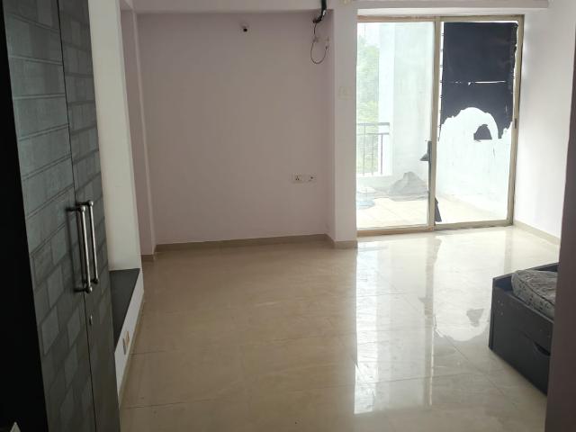 Resale | 2 BHK 1162 Sq.Ft. Apartment in Chaitanya Platinum