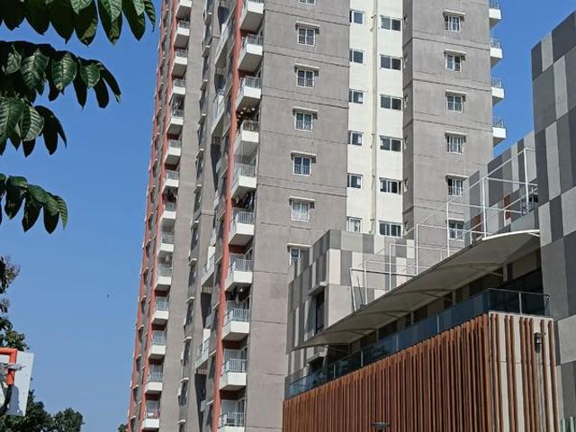Resale | 2 BHK + 1170 Sq.Ft. Apartment in Ajmera Florenza