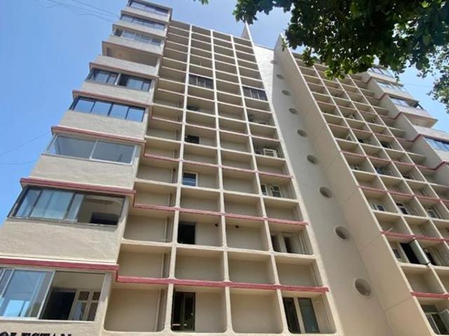 Resale | 2 BHK 1170 Sq.Ft. Apartment in Breach Candy