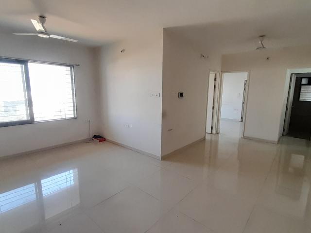 Resale | 2 BHK 1174 Sq.Ft. Apartment in Rohan Madhuban