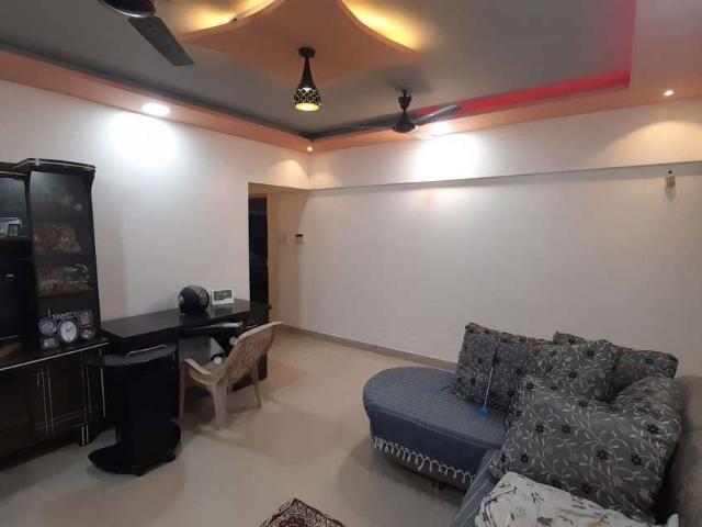Resale | 2 BHK 1180 Sq.Ft. Apartment in Colonnade Apartment