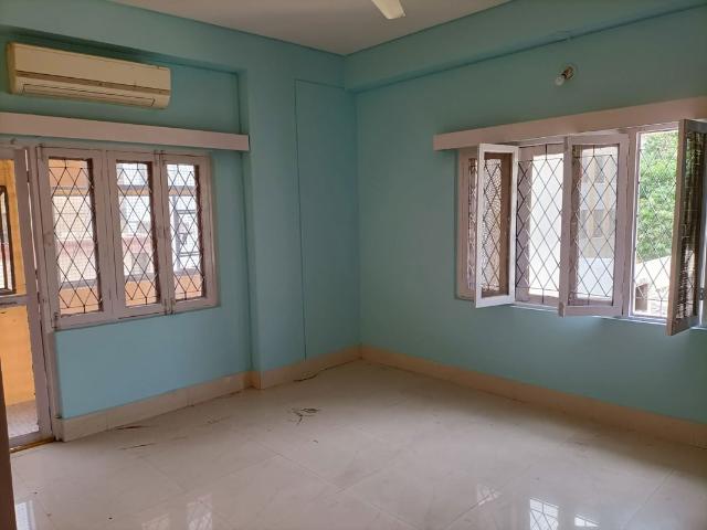Resale | 2 BHK 1185 Sq.Ft. Apartment in Amberpet