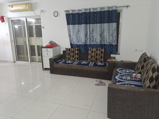 Resale | 2 BHK 1186 Sq.Ft. Apartment in Paranjape Schemes Yuthika