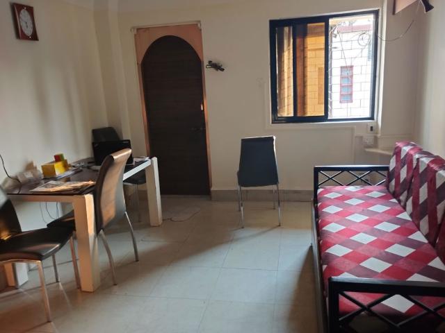 Resale | 2 BHK + 1190 Sq.Ft. Apartment in Sion