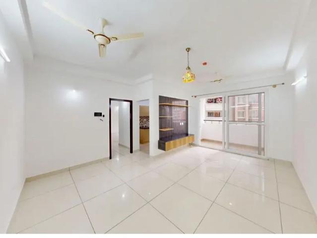 Resale | 2 BHK 1195 Sq.Ft. Apartment in Prestige Lakeside Habitat Apartments
