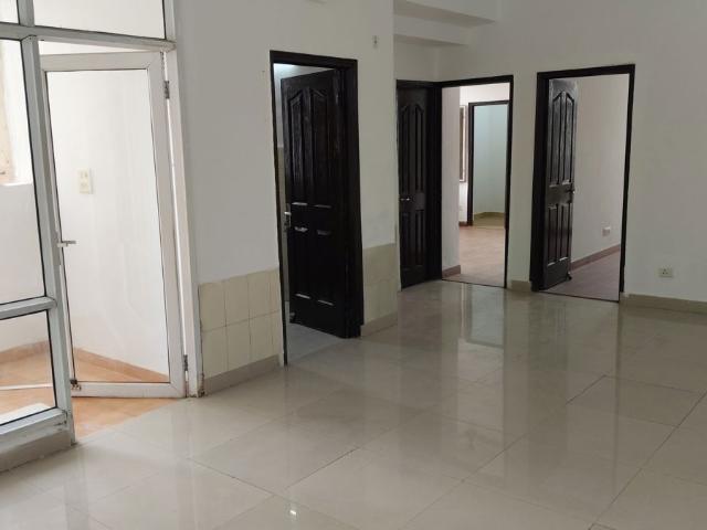 Resale | 2 BHK 1198 Sq.Ft. Apartment in Jaipuria Sunrise Greens