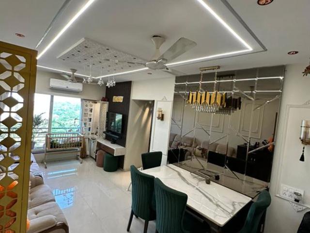 Resale | 2 BHK 1100 Sq.Ft. Apartment in Anmol Tower