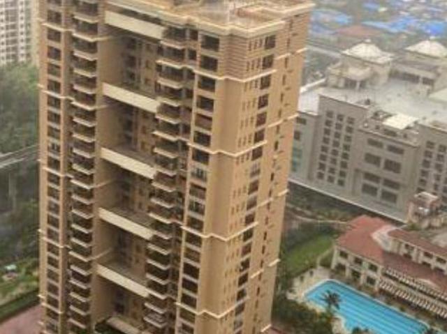 Resale | 2 BHK 1100 Sq.Ft. Apartment in K Raheja Raheja Classique