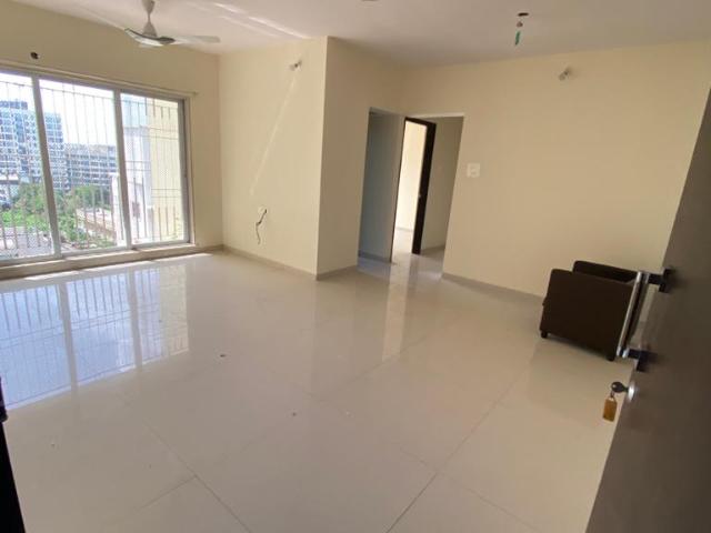 Resale | 2 BHK 1100 Sq.Ft. Apartment in Kiran Towers