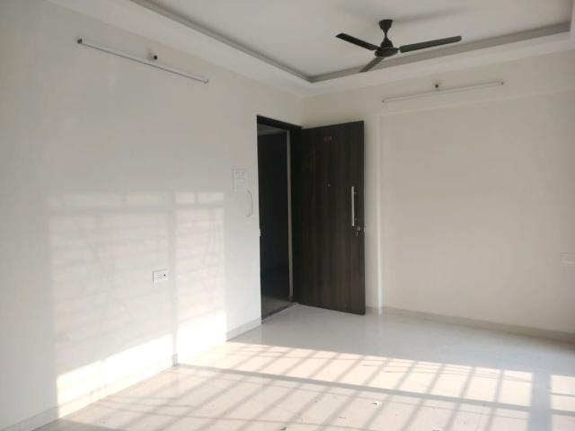 Resale | 2 BHK 1100 Sq.Ft. Apartment in Juhi Niharika Absolute