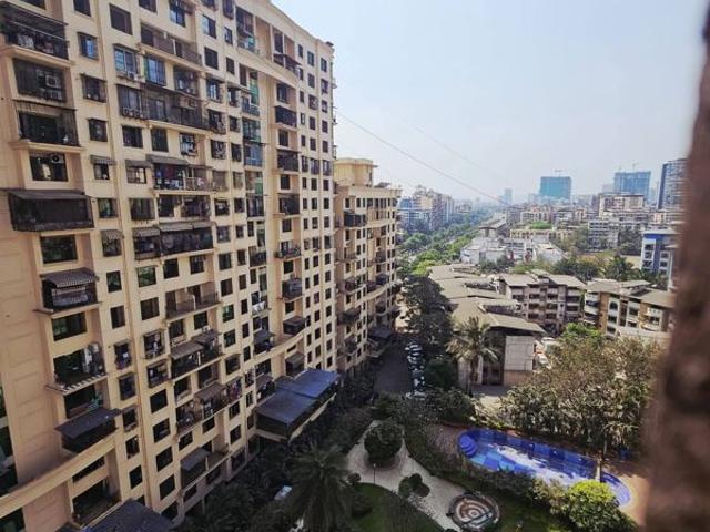 Resale | 2 BHK 1100 Sq.Ft. Apartment in Madhav Sankalp