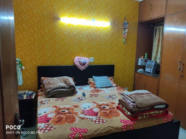 Resale | 2 BHK 1100 Sq.Ft. Apartment in Patparganj