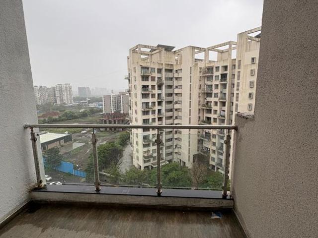Resale | 2 BHK 1100 Sq.Ft. Apartment in Pharande Felicity Cluster A