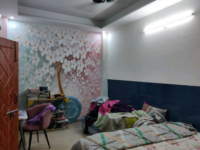 Resale | 2 BHK 1100 Sq.Ft. Apartment in Rohini