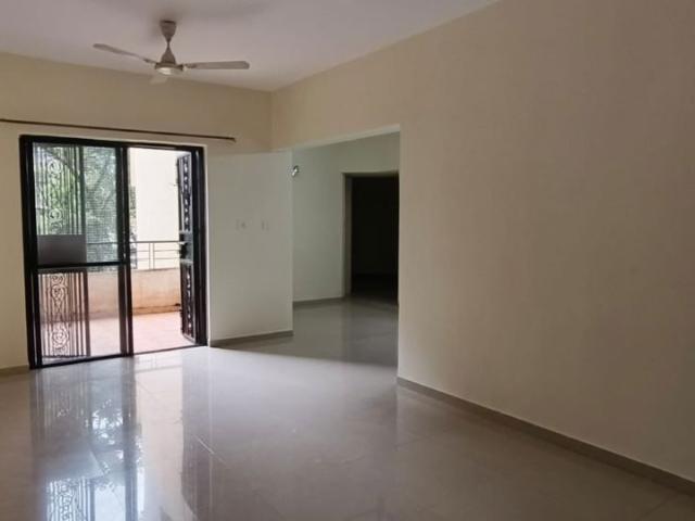 Resale | 2 BHK 1100 Sq.Ft. Apartment in Rahatani